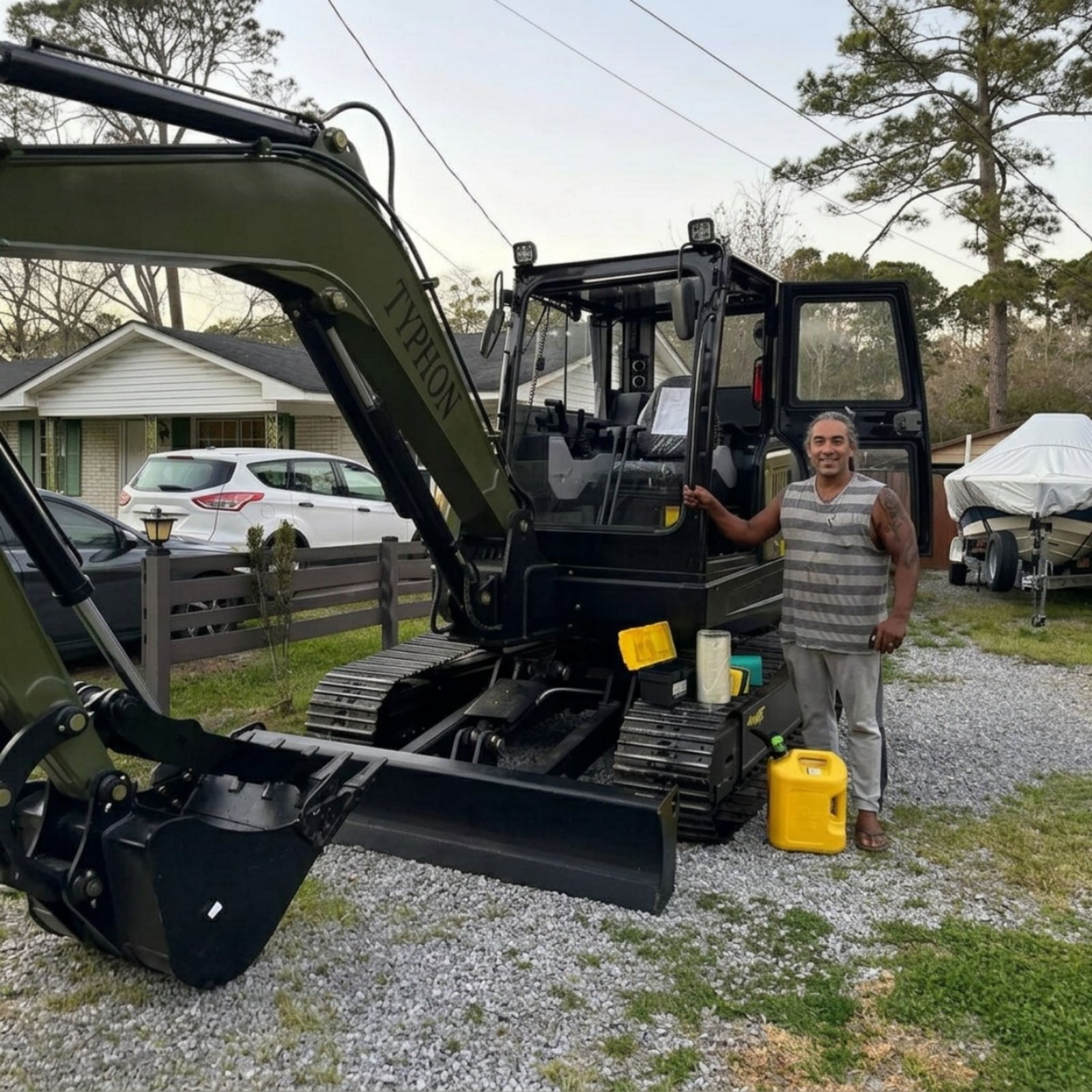Kuvuo  delivered for construction and material handling
